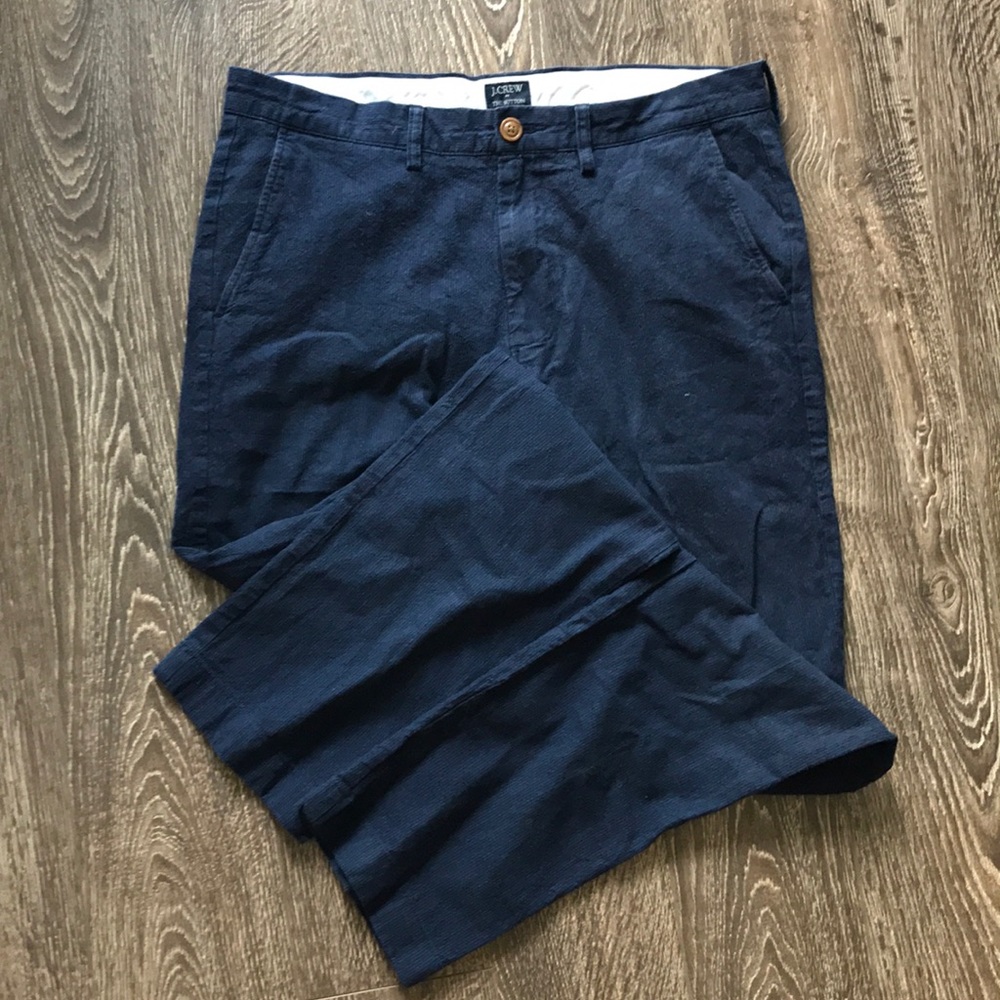 J. Crew Sutton Men’s Chino. Navy seersucker. 32x34